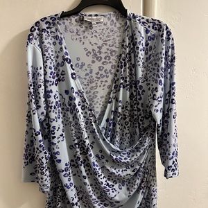 Ladies top Jennifer Lopez brand